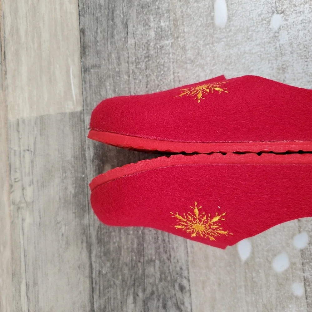 Birkenstock Kaprun Kids Clog Sz 10 C10 Narrow Snow Stars Red Lamb Slip On Shoes